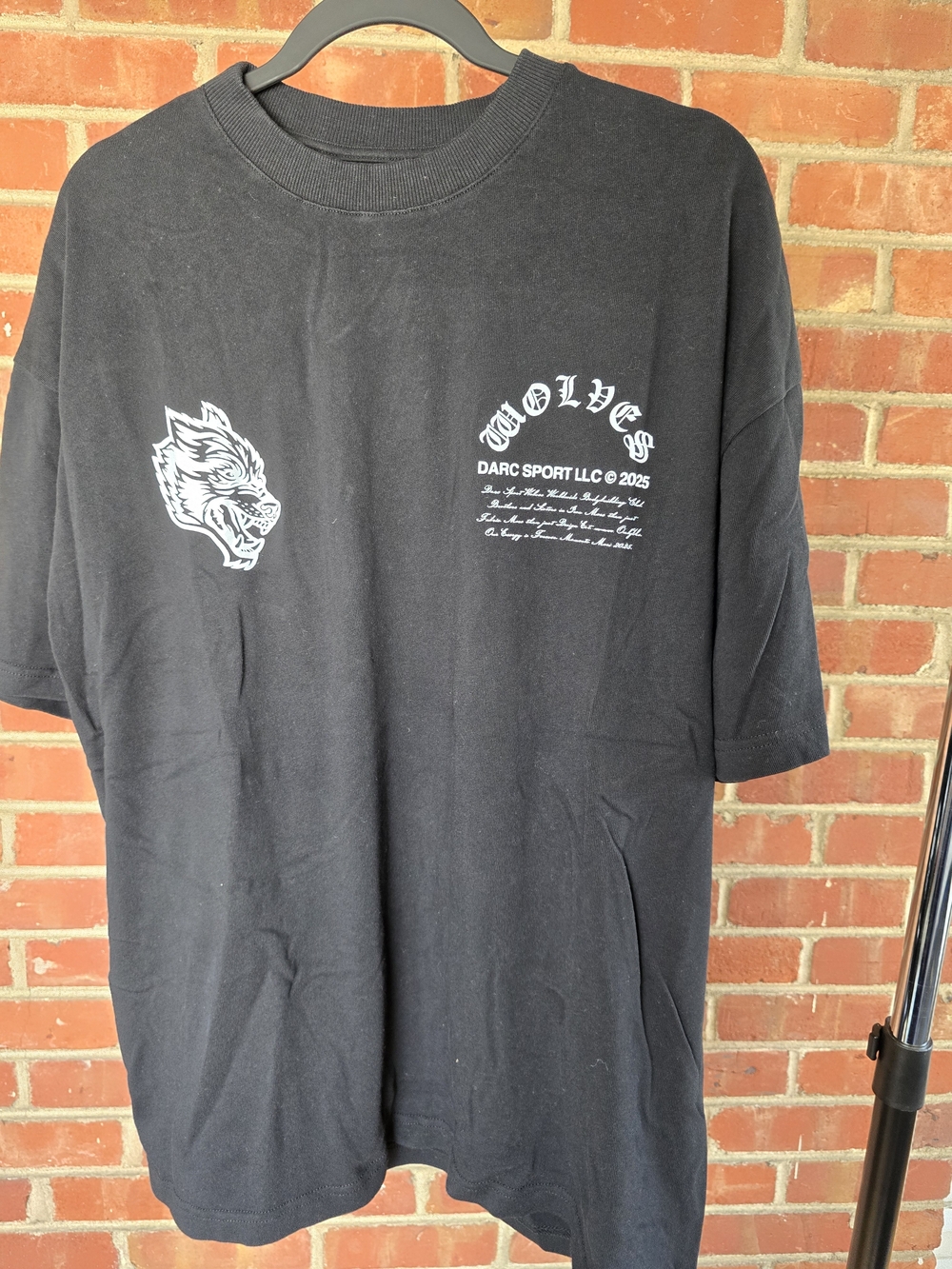 Darc Sport Chicago 'Wolves' Graphic Short-Sleeve Tee